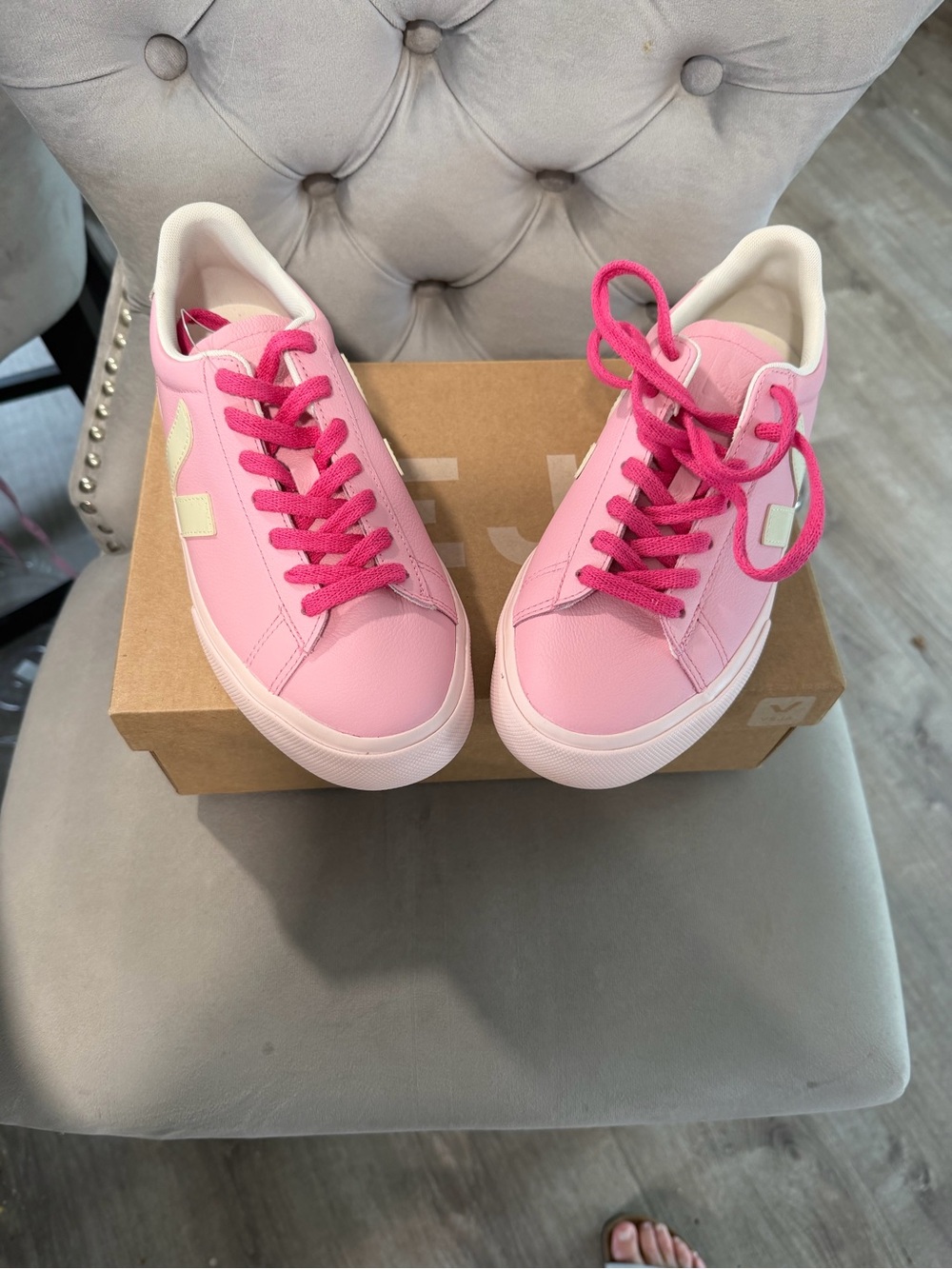 Veja Women's Pink Low-Top Sneakers with Hot Pink Laces - Picture 1 of 10